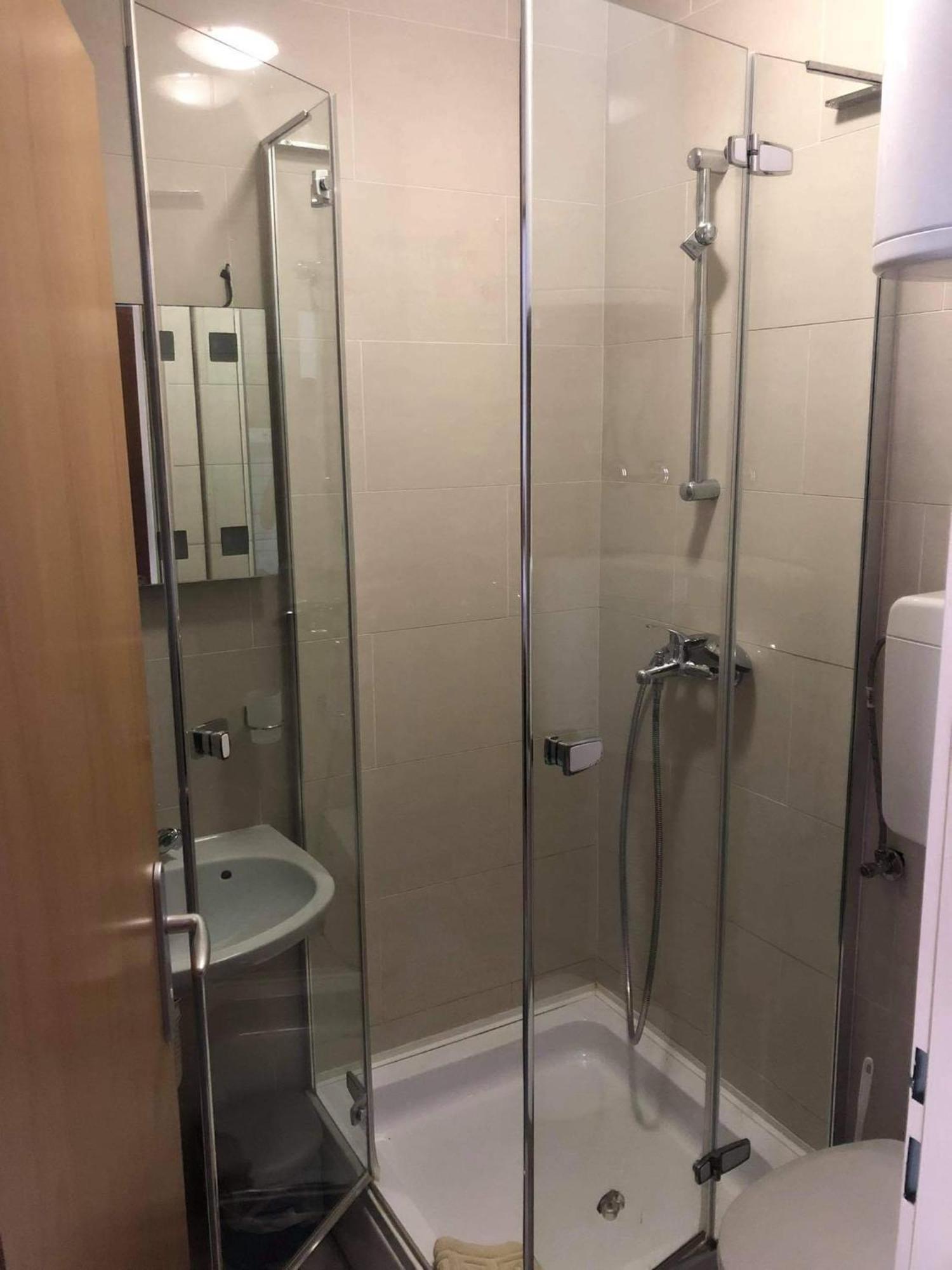 Krk Kornic Apartments Стая снимка