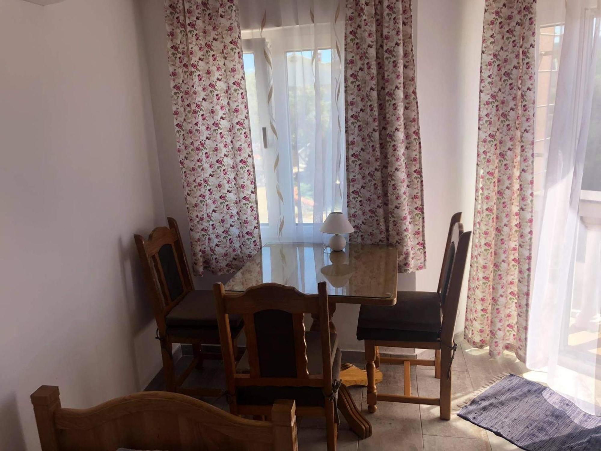 Krk Kornic Apartments Стая снимка