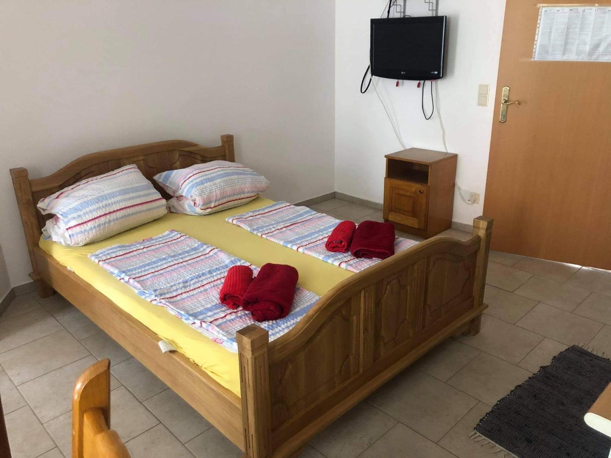 Krk Kornic Apartments Стая снимка