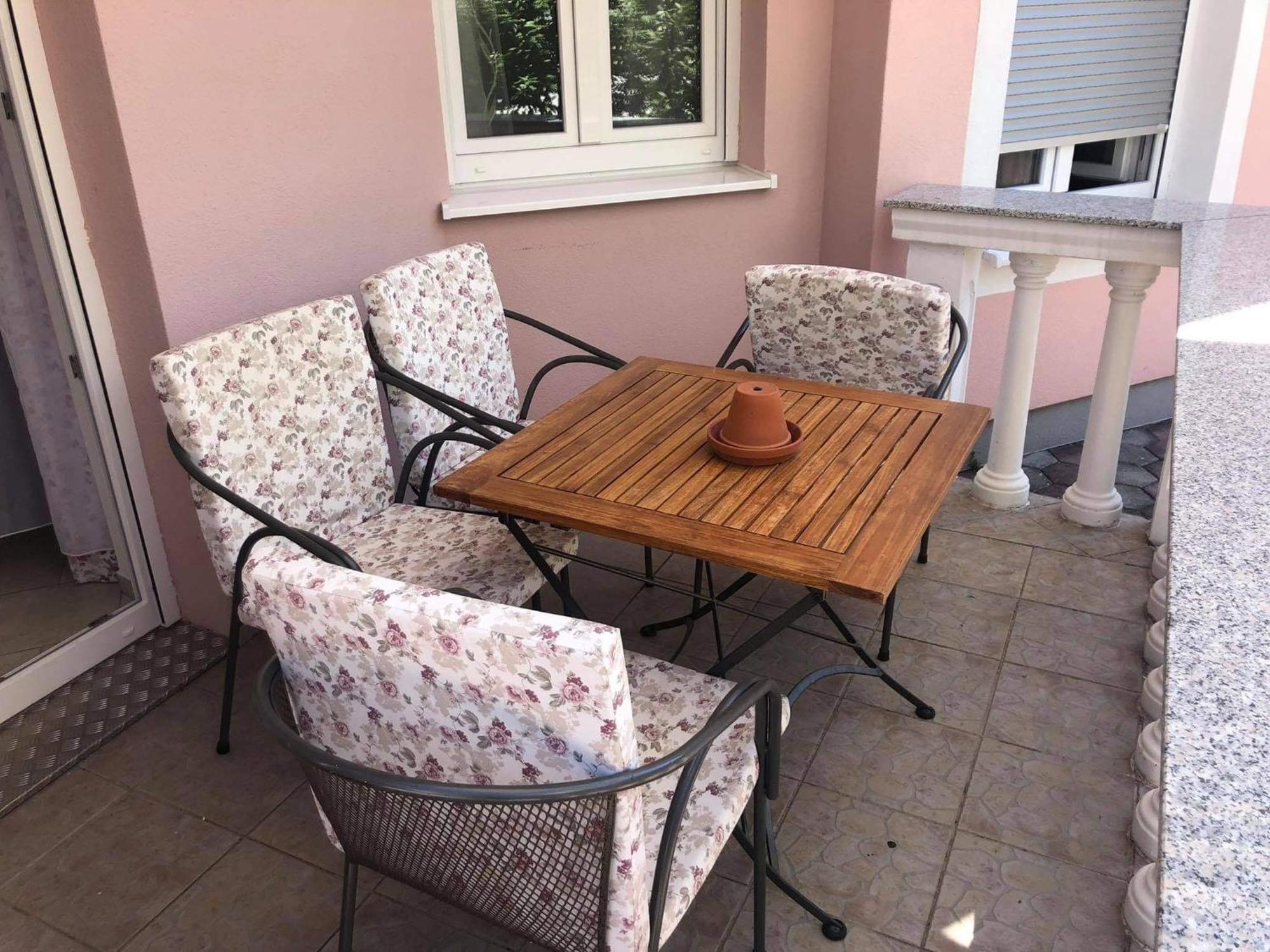 Krk Kornic Apartments Стая снимка